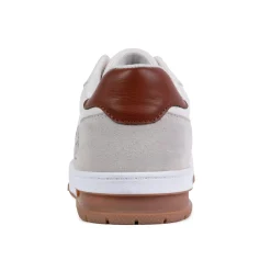 Aizen Sneaker