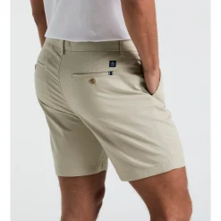 Core Chino Short