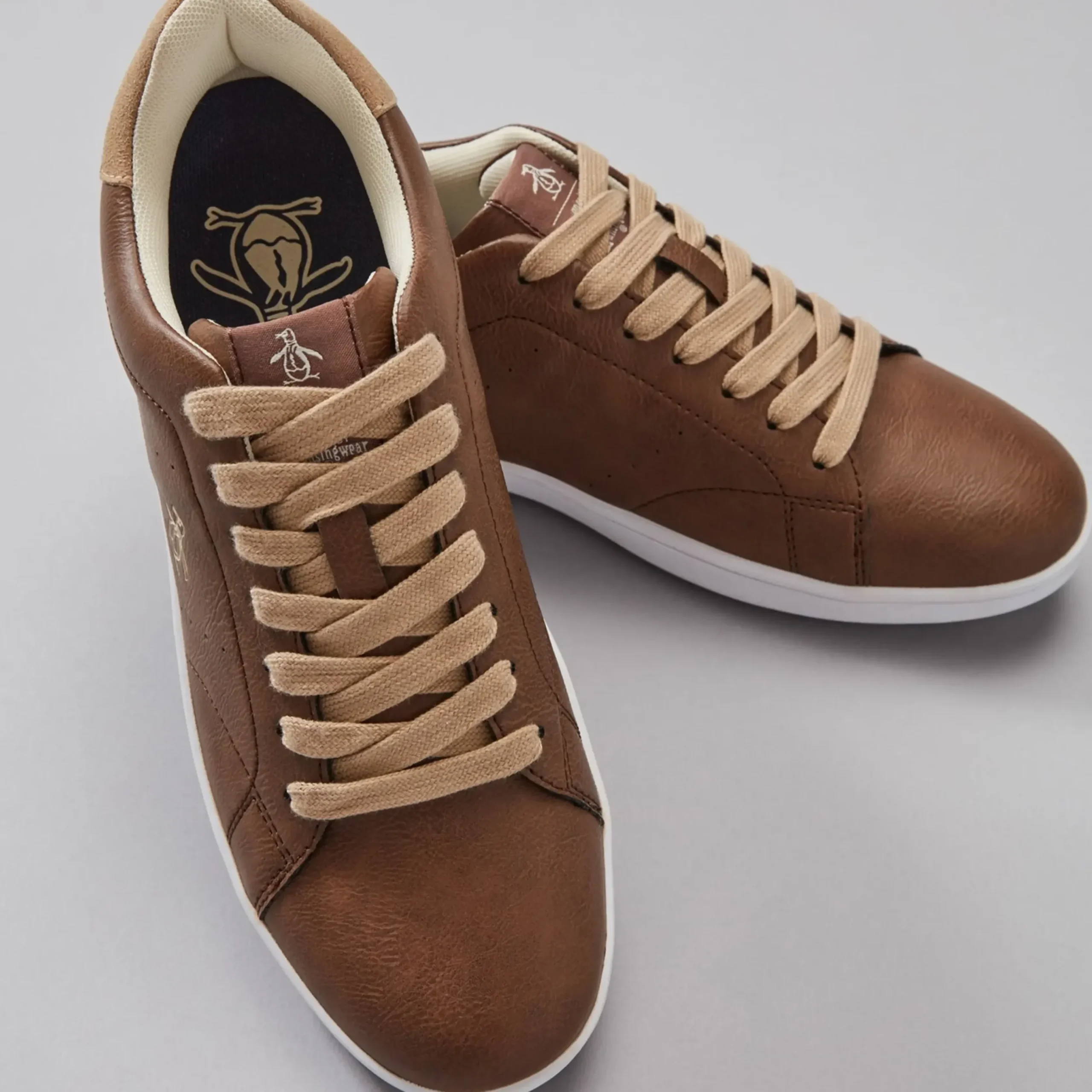 Hostin Sneaker